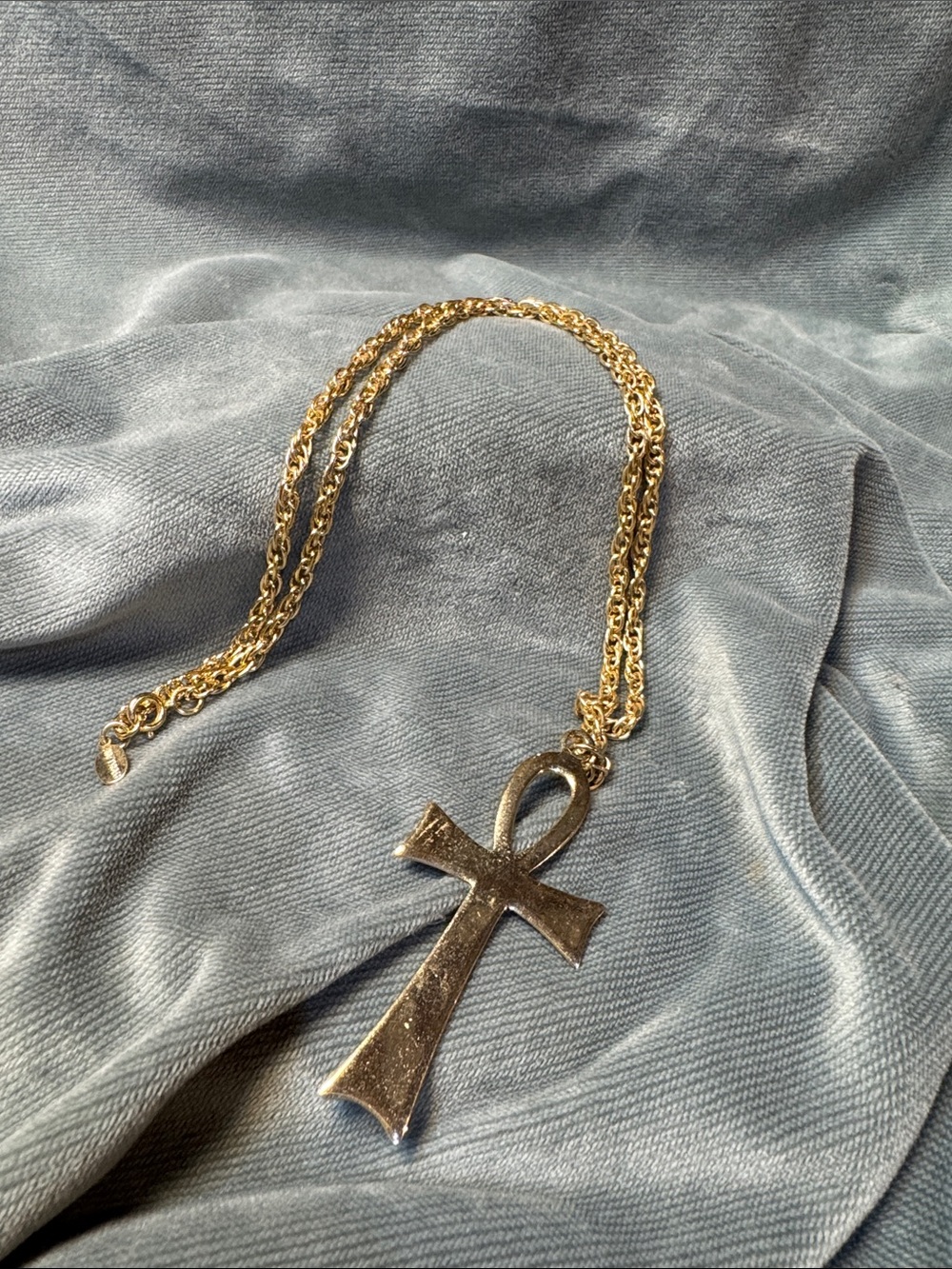 Vintage Park Lane Egyptian Ankh pendant necklace